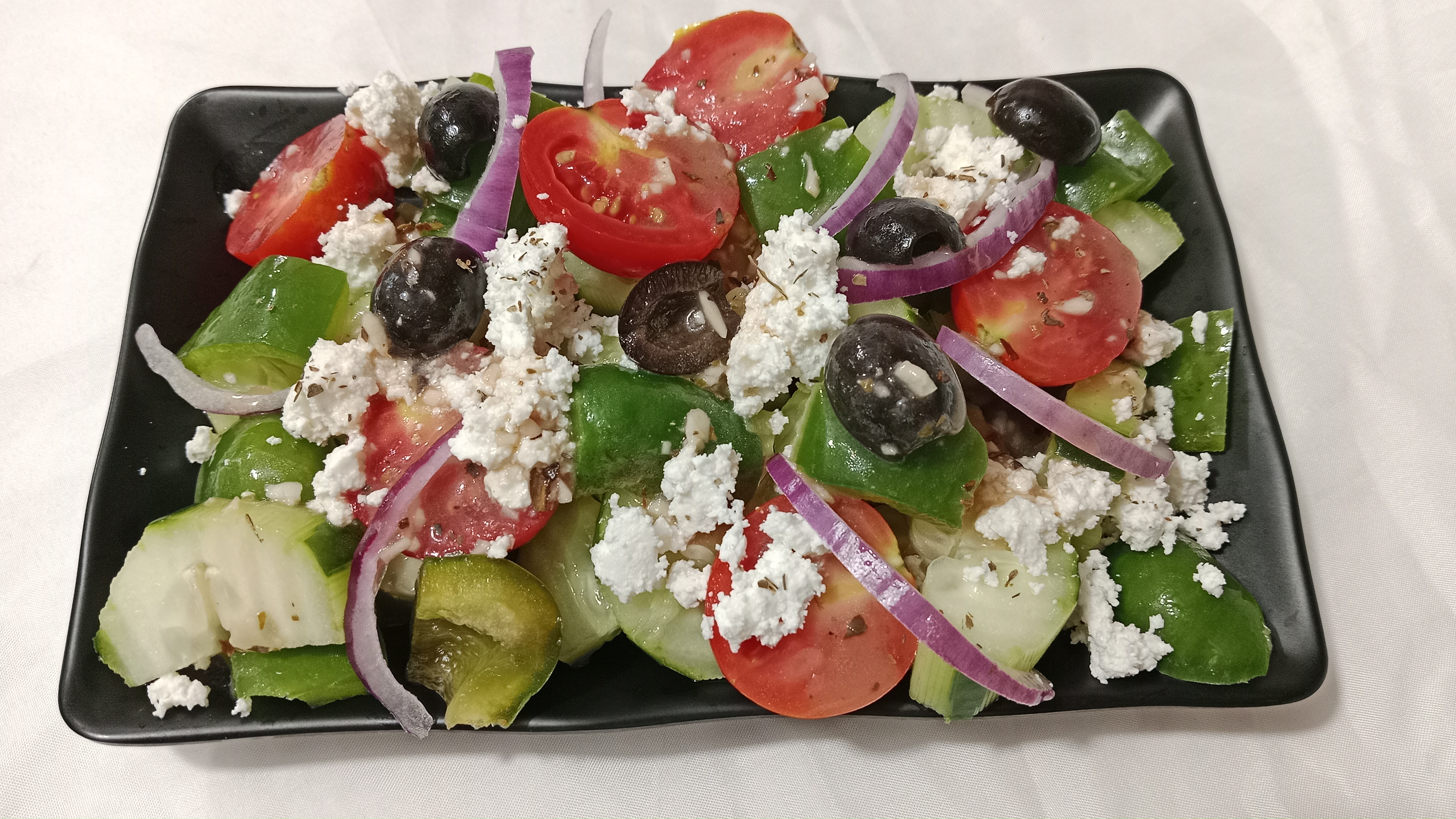 Poutine Gili Air - Greek salad small