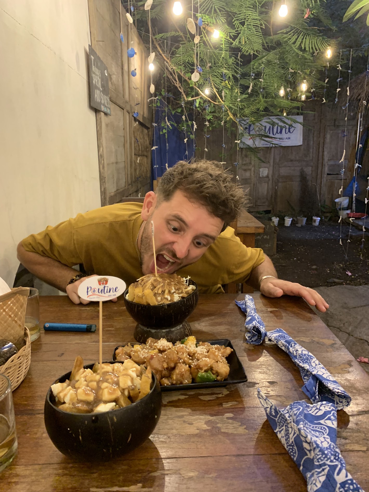 Poutine Gili Air - Poutine Friends