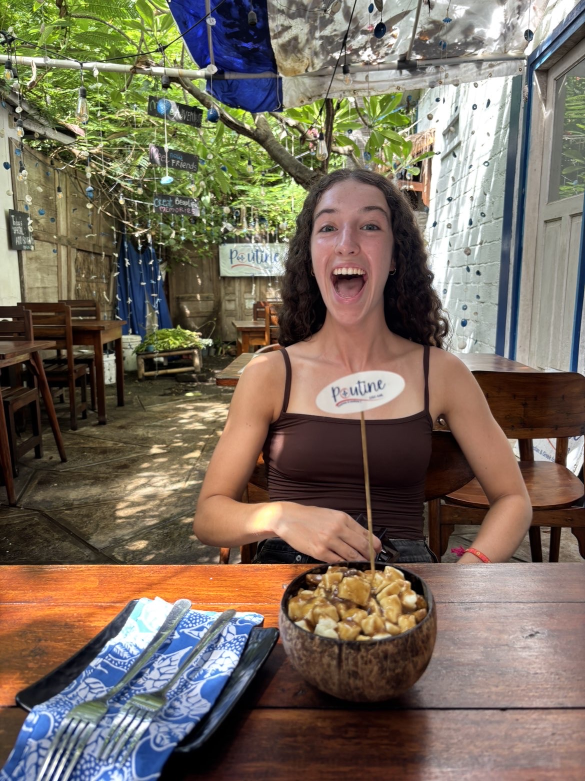 Poutine Gili Air - Poutine Friends